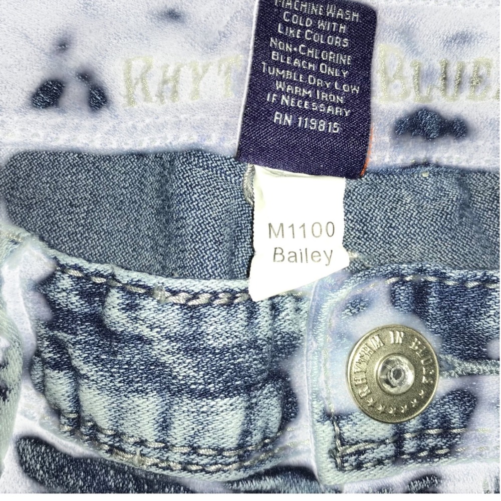 Rhythm in Blues Bailey Womens Denim Bermuda Shorts Blue Size 8 Stretch - Picture 5 of 6